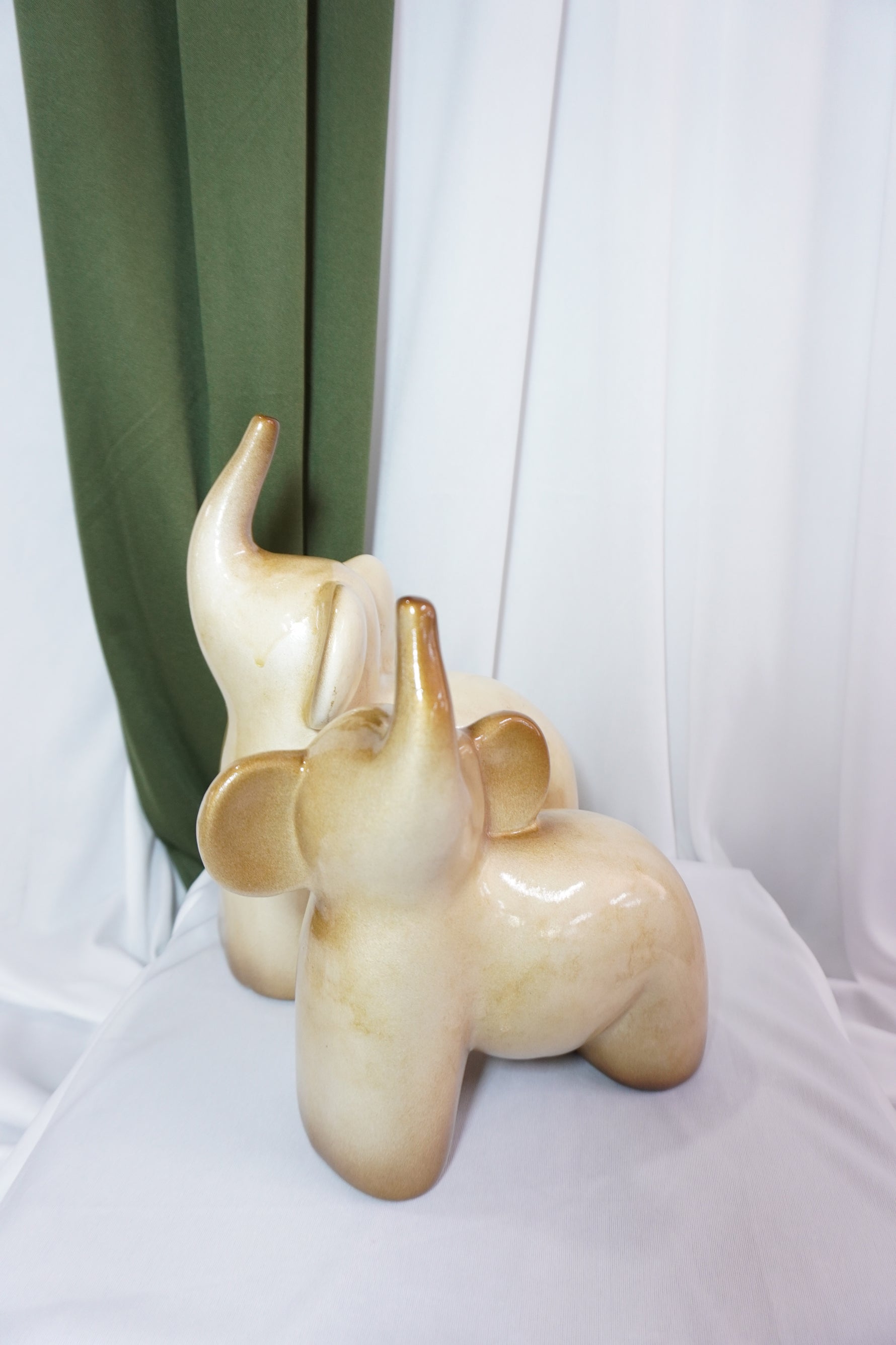 Elefantes Love — Figuras Decorativas Escultóricas
