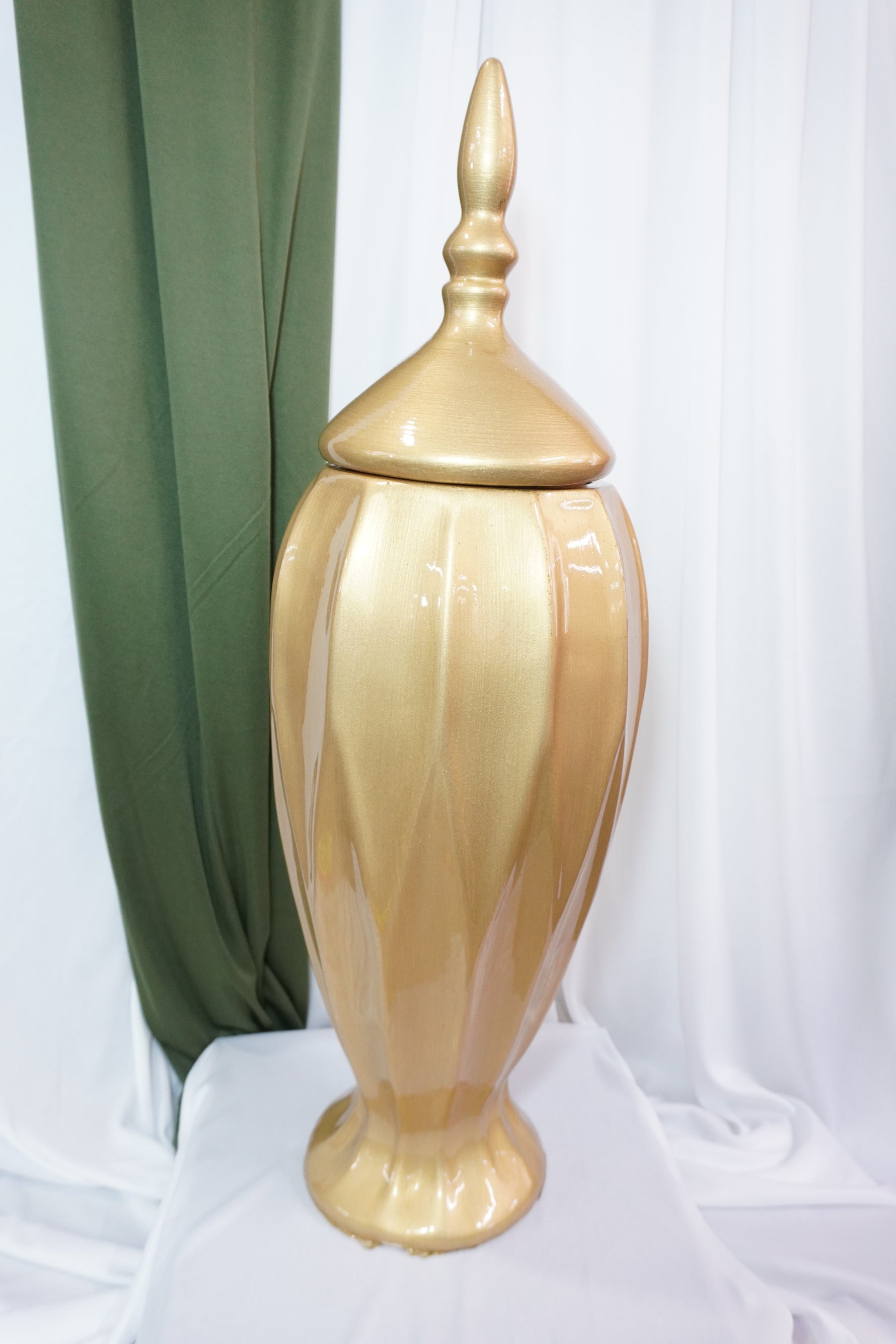 Dulcero Woonka — Frasco Decorativo Dorado con Tapa