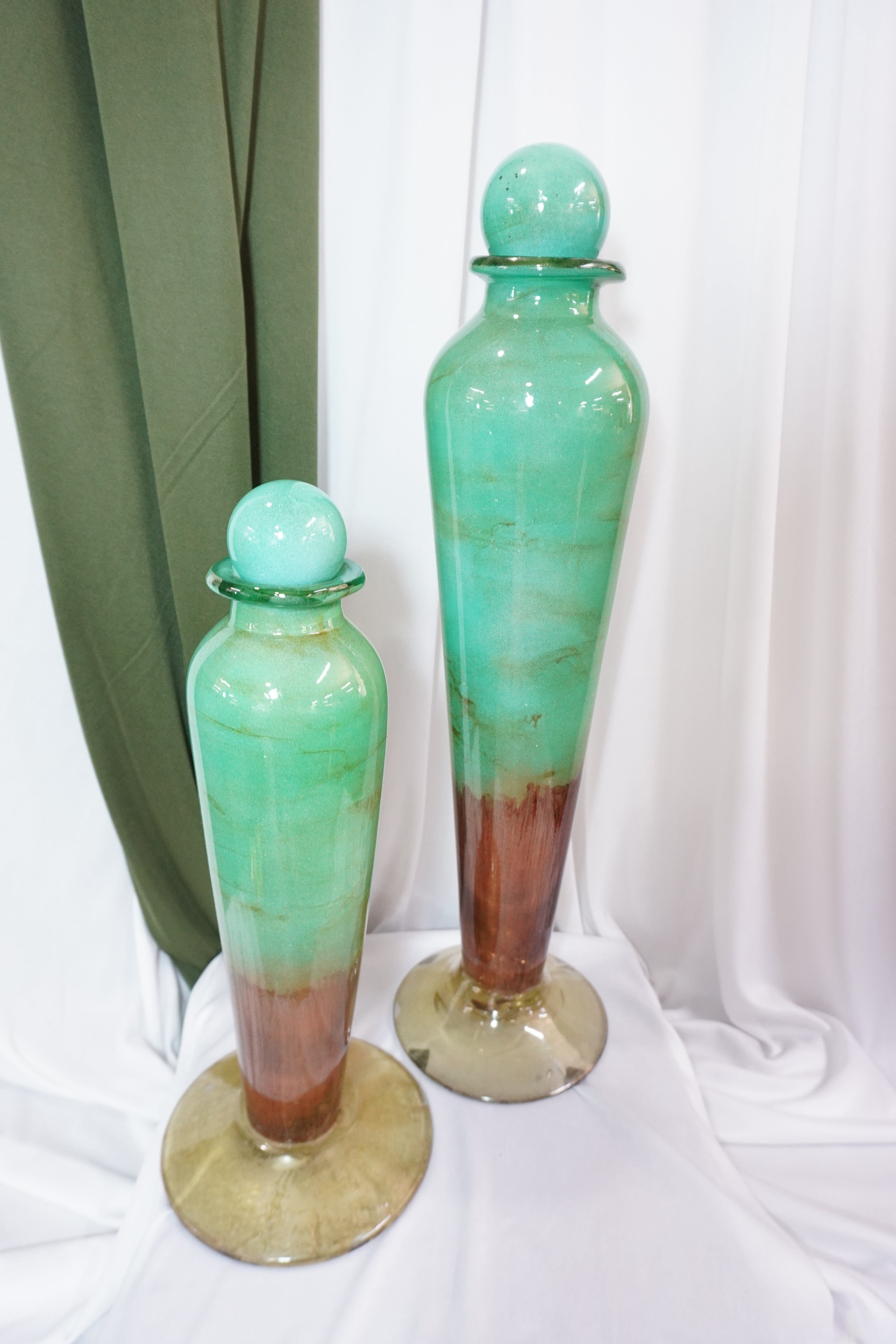 Jarrón Vertigo Aqua — Decorativo Art Déco
